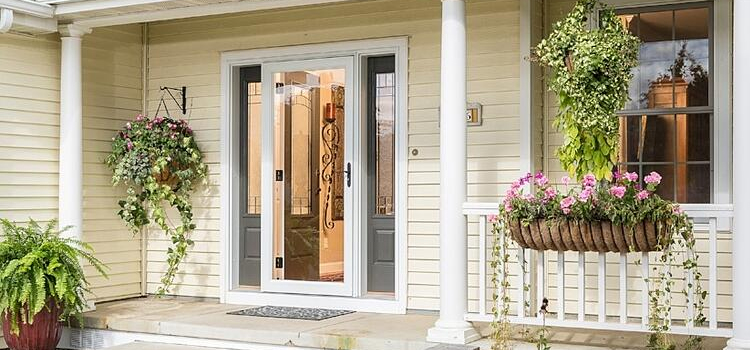 screen door installation in Visalia